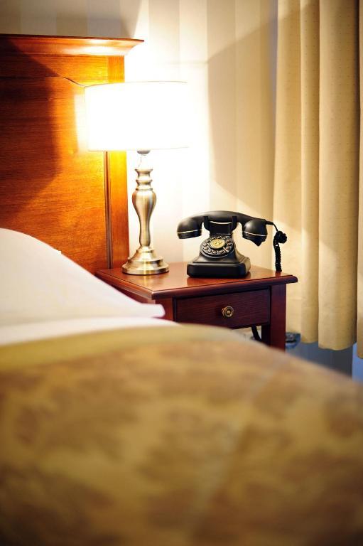Hotel Kazimierski Zdroj ยาโนเวียซ ห้อง รูปภาพ